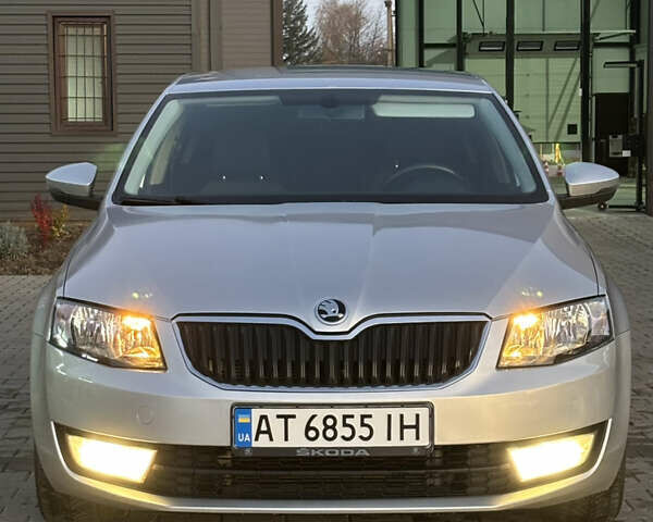 Сірий Шкода Октавія, об'ємом двигуна 1.6 л та пробігом 338 тис. км за 8500 $, фото 13 на Automoto.ua