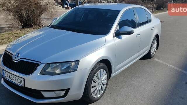 Сірий Шкода Октавія, об'ємом двигуна 1.4 л та пробігом 300 тис. км за 8100 $, фото 6 на Automoto.ua