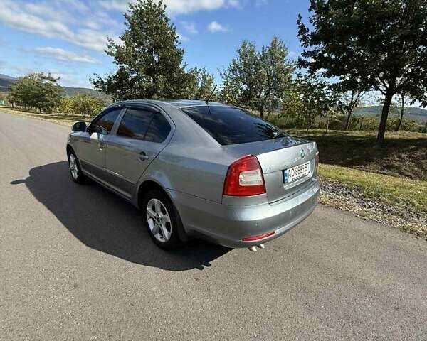 Серый Шкода Октавия, объемом двигателя 1.9 л и пробегом 260 тыс. км за 9000 $, фото 7 на Automoto.ua