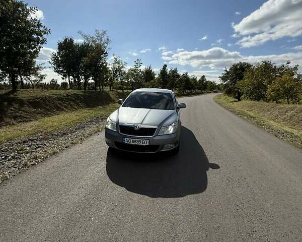 Серый Шкода Октавия, объемом двигателя 1.9 л и пробегом 260 тыс. км за 9000 $, фото 5 на Automoto.ua