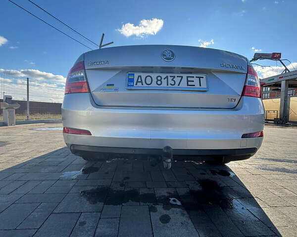 Серый Шкода Октавия, объемом двигателя 2 л и пробегом 286 тыс. км за 11300 $, фото 9 на Automoto.ua