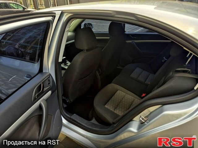 Серый Шкода Октавия, объемом двигателя 1.8 л и пробегом 199 тыс. км за 6500 $, фото 9 на Automoto.ua