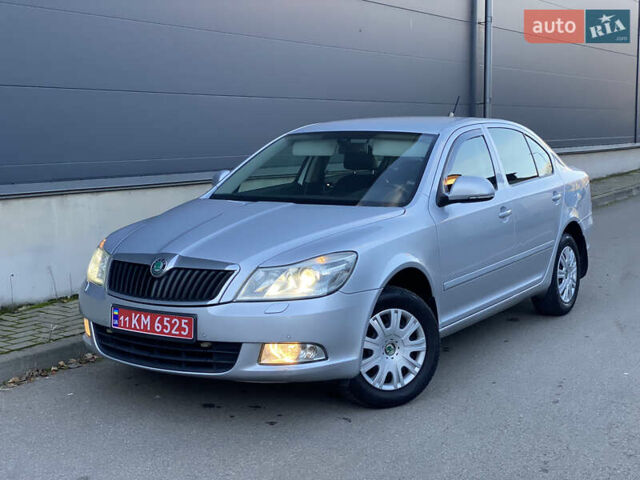 Сірий Шкода Октавія, об'ємом двигуна 1.6 л та пробігом 178 тис. км за 8500 $, фото 1 на Automoto.ua