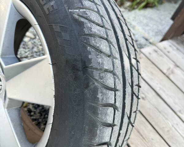 Серый Шкода Октавия, объемом двигателя 2 л и пробегом 178 тыс. км за 11700 $, фото 18 на Automoto.ua