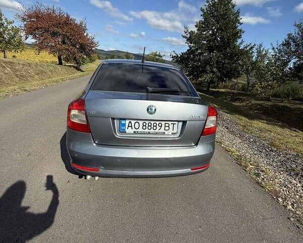 Серый Шкода Октавия, объемом двигателя 1.9 л и пробегом 260 тыс. км за 9000 $, фото 1 на Automoto.ua