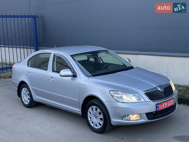 Сірий Шкода Октавія, об'ємом двигуна 1.6 л та пробігом 178 тис. км за 8500 $, фото 22 на Automoto.ua