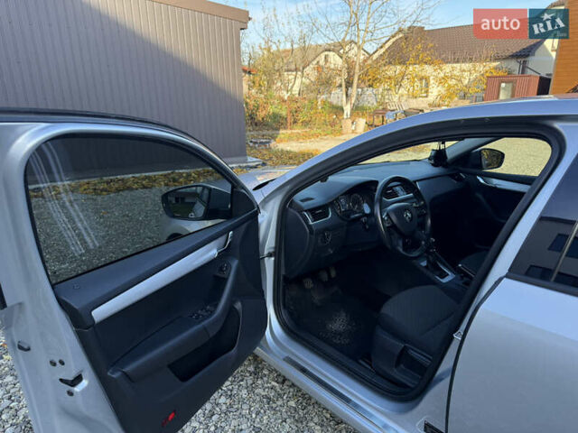 Серый Шкода Октавия, объемом двигателя 2 л и пробегом 178 тыс. км за 11700 $, фото 9 на Automoto.ua