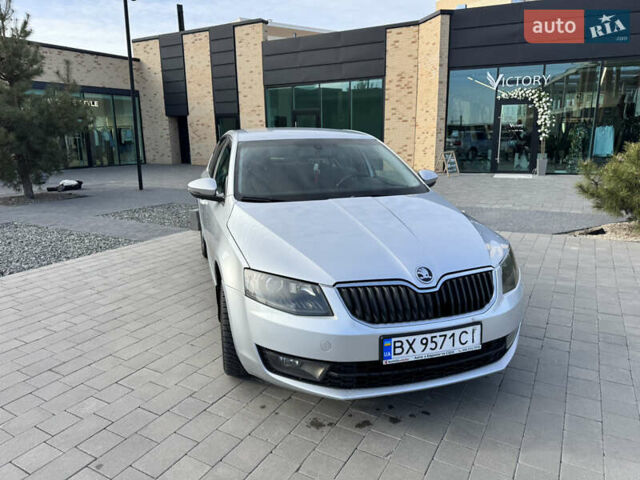 Шкода Октавія 2013 у Хмельницькому на Automoto.ua Сірий Шкода Октавія, об'ємом двигуна 1.97 л та пробігом 235 тис. км за 9900 $, фото 16 на Automoto.ua