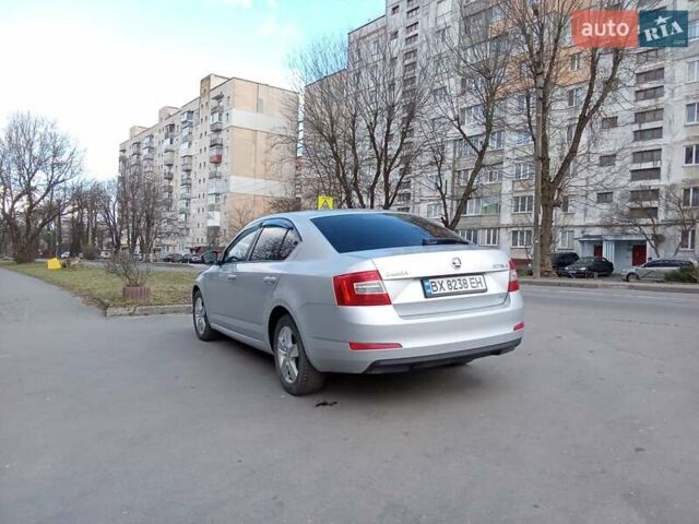 Серый Шкода Октавия, объемом двигателя 1.6 л и пробегом 251 тыс. км за 10700 $, фото 4 на Automoto.ua