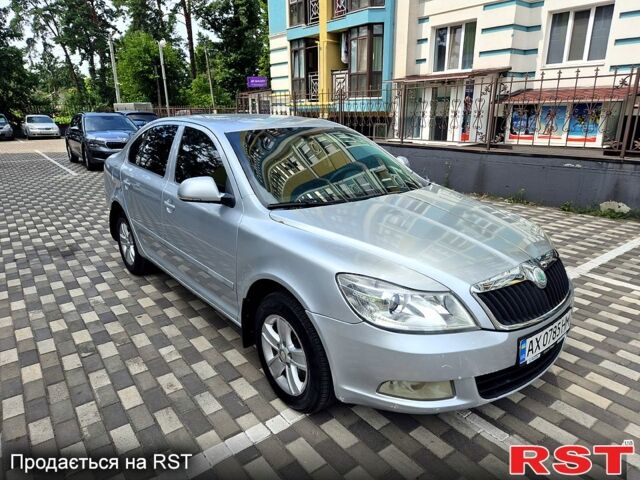 Серый Шкода Октавия, объемом двигателя 1.8 л и пробегом 199 тыс. км за 6500 $, фото 2 на Automoto.ua