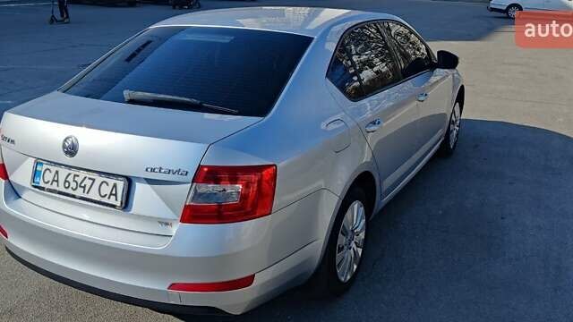 Сірий Шкода Октавія, об'ємом двигуна 1.4 л та пробігом 300 тис. км за 8100 $, фото 5 на Automoto.ua
