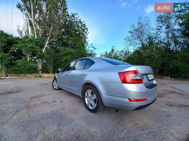Серый Шкода Октавия, объемом двигателя 1.6 л и пробегом 218 тыс. км за 11700 $, фото 3 на Automoto.ua