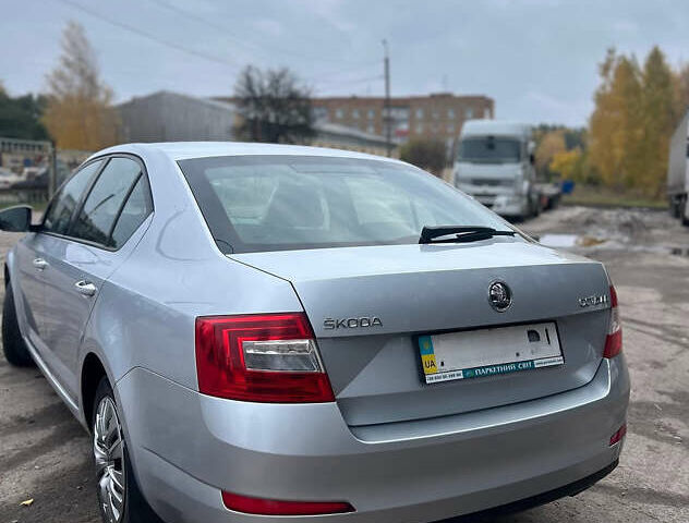 Шкода Октавія 2013 у Нежине на Automoto.ua Сірий Шкода Октавія, об'ємом двигуна 1.4 л та пробігом 239 тис. км за 8500 $, фото 3 на Automoto.ua