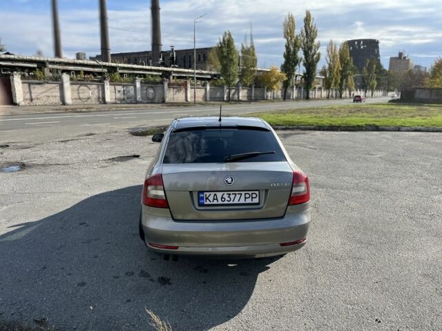 Серый Шкода Октавия, объемом двигателя 1.8 л и пробегом 260 тыс. км за 7850 $, фото 3 на Automoto.ua