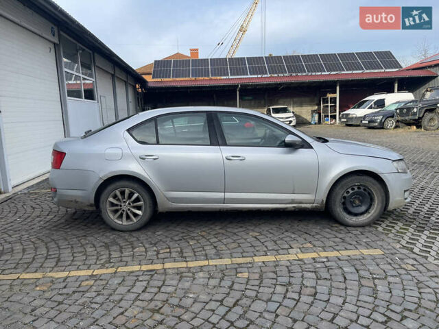 Серый Шкода Октавия, объемом двигателя 1.6 л и пробегом 220 тыс. км за 7300 $, фото 3 на Automoto.ua