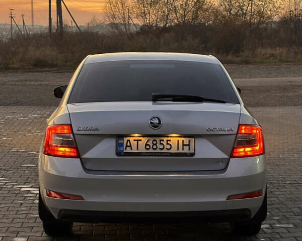 Сірий Шкода Октавія, об'ємом двигуна 1.6 л та пробігом 338 тис. км за 8500 $, фото 7 на Automoto.ua