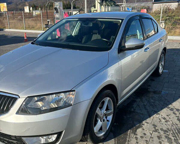 Серый Шкода Октавия, объемом двигателя 2 л и пробегом 286 тыс. км за 11300 $, фото 5 на Automoto.ua