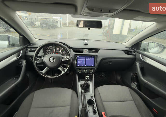 Сірий Шкода Октавія, об'ємом двигуна 1.6 л та пробігом 259 тис. км за 9450 $, фото 18 на Automoto.ua