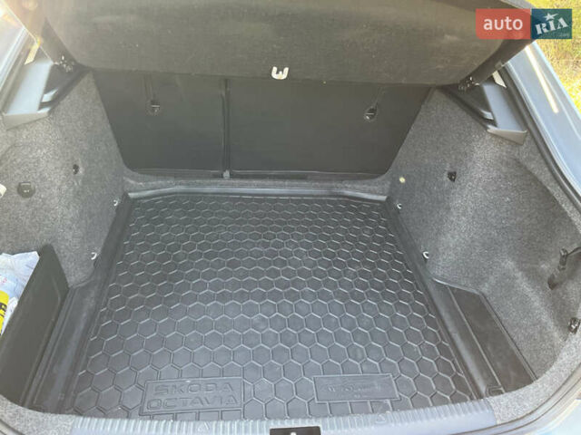 Серый Шкода Октавия, объемом двигателя 1.6 л и пробегом 199 тыс. км за 9500 $, фото 19 на Automoto.ua