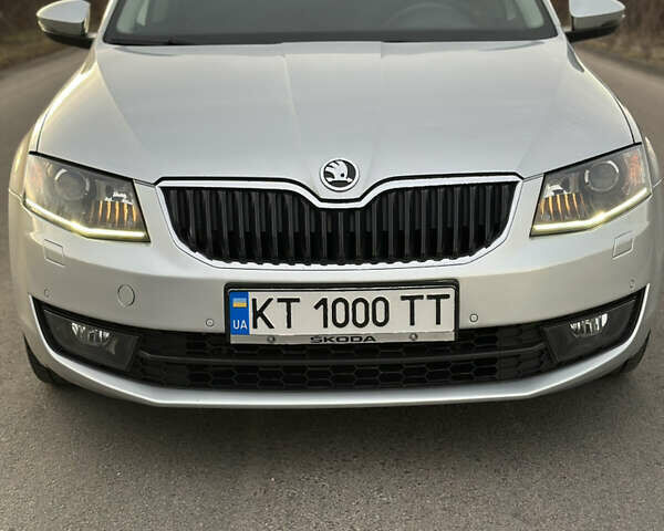 Серый Шкода Октавия, объемом двигателя 1.6 л и пробегом 236 тыс. км за 12000 $, фото 11 на Automoto.ua