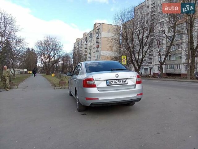 Серый Шкода Октавия, объемом двигателя 1.6 л и пробегом 251 тыс. км за 10700 $, фото 6 на Automoto.ua