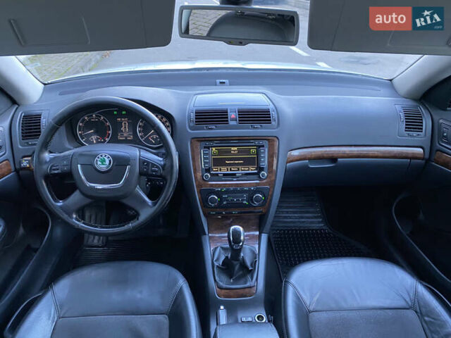 Сірий Шкода Октавія, об'ємом двигуна 1.6 л та пробігом 178 тис. км за 8500 $, фото 34 на Automoto.ua