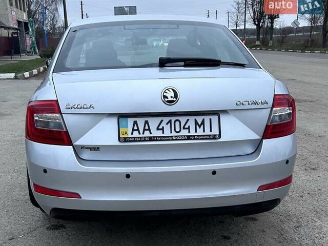 Серый Шкода Октавия, объемом двигателя 1.4 л и пробегом 175 тыс. км за 9800 $, фото 6 на Automoto.ua
