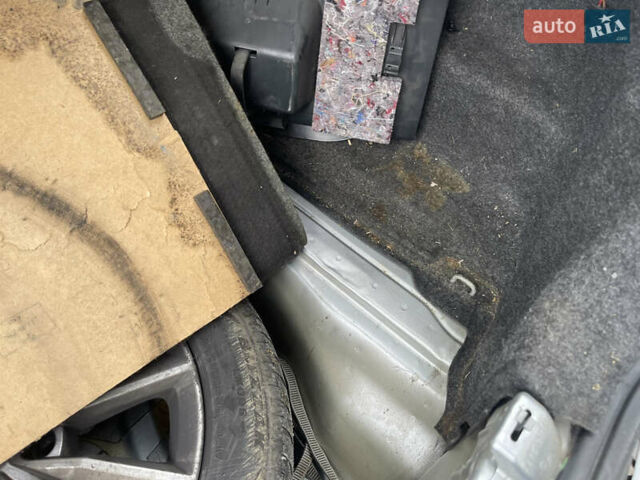 Серый Шкода Октавия, объемом двигателя 1.6 л и пробегом 220 тыс. км за 7300 $, фото 18 на Automoto.ua