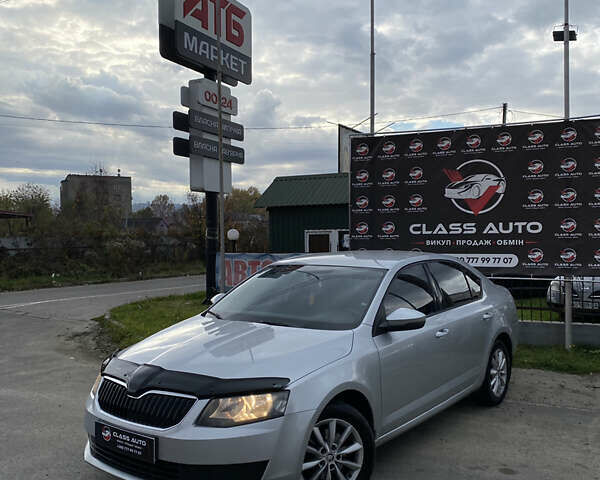 Сірий Шкода Октавія, об'ємом двигуна 1.6 л та пробігом 250 тис. км за 8900 $, фото 1 на Automoto.ua
