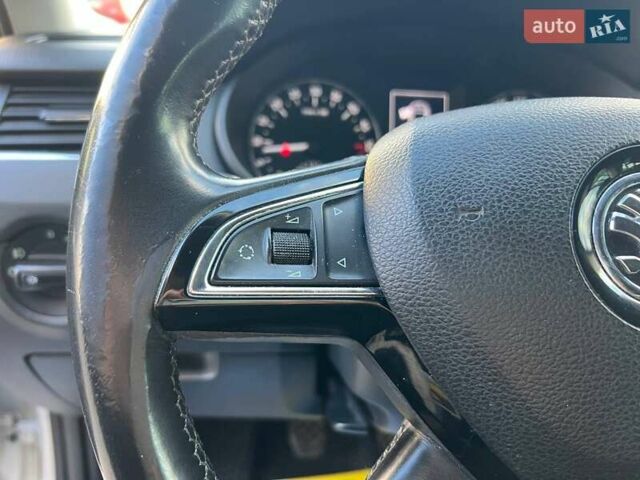 Серый Шкода Октавия, объемом двигателя 1.97 л и пробегом 246 тыс. км за 12500 $, фото 12 на Automoto.ua