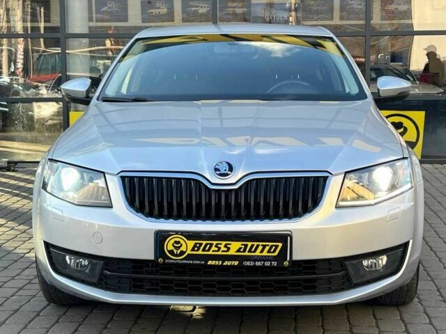 Серый Шкода Октавия, объемом двигателя 2 л и пробегом 246 тыс. км за 12500 $, фото 1 на Automoto.ua