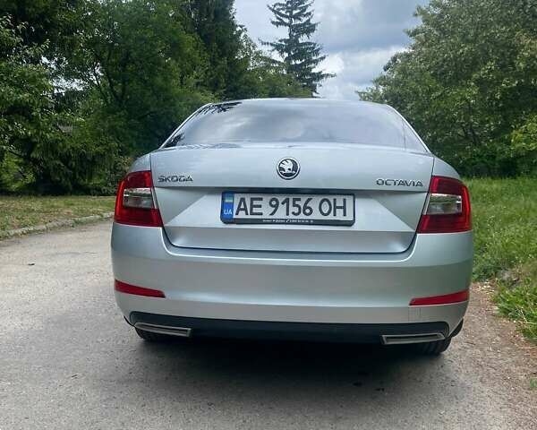 Серый Шкода Октавия, объемом двигателя 1.4 л и пробегом 90 тыс. км за 12000 $, фото 7 на Automoto.ua
