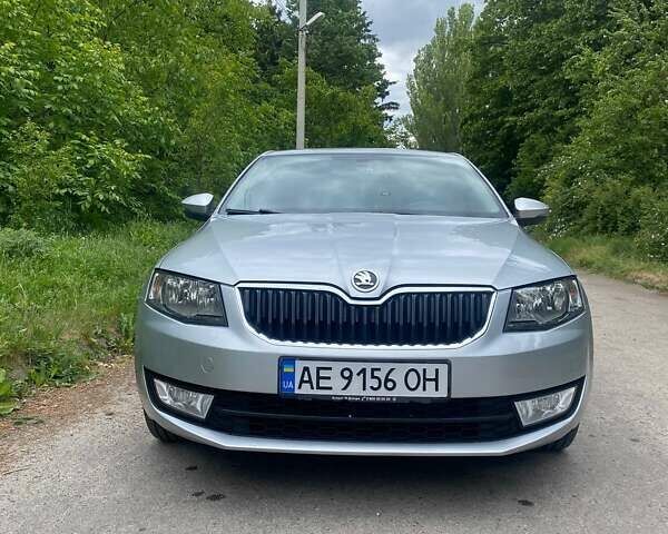 Серый Шкода Октавия, объемом двигателя 1.4 л и пробегом 90 тыс. км за 12000 $, фото 3 на Automoto.ua