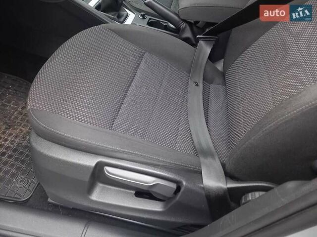Сірий Шкода Октавія, об'ємом двигуна 2 л та пробігом 162 тис. км за 11800 $, фото 23 на Automoto.ua
