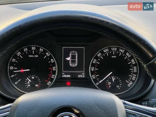 Серый Шкода Октавия, объемом двигателя 1.97 л и пробегом 246 тыс. км за 12500 $, фото 21 на Automoto.ua