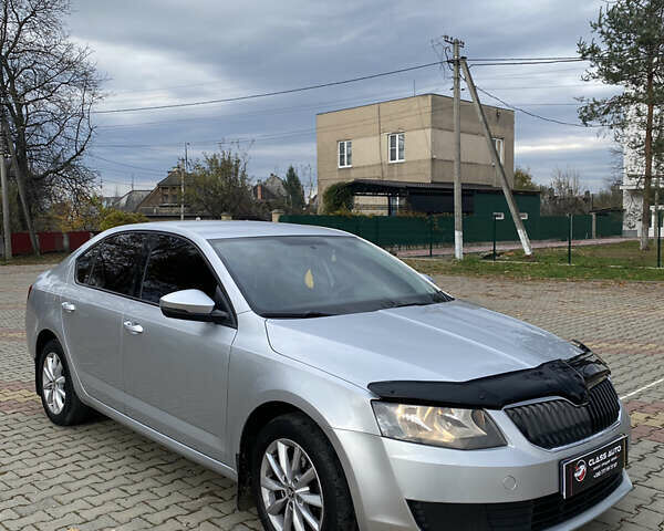 Сірий Шкода Октавія, об'ємом двигуна 1.6 л та пробігом 250 тис. км за 8900 $, фото 30 на Automoto.ua