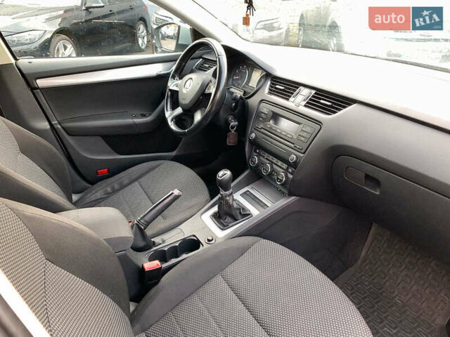 Серый Шкода Октавия, объемом двигателя 1.4 л и пробегом 360 тыс. км за 8190 $, фото 31 на Automoto.ua