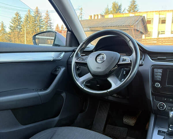 Серый Шкода Октавия, объемом двигателя 1.6 л и пробегом 265 тыс. км за 11200 $, фото 46 на Automoto.ua
