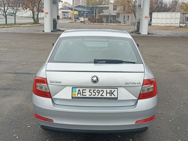 Сірий Шкода Октавія, об'ємом двигуна 1.8 л та пробігом 157 тис. км за 10300 $, фото 8 на Automoto.ua
