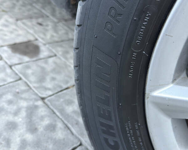 Сірий Шкода Октавія, об'ємом двигуна 2 л та пробігом 237 тис. км за 13300 $, фото 21 на Automoto.ua