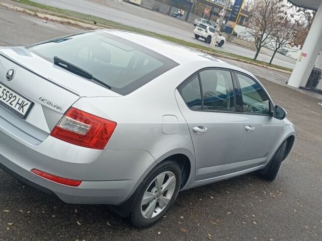 Сірий Шкода Октавія, об'ємом двигуна 1.8 л та пробігом 157 тис. км за 10300 $, фото 7 на Automoto.ua