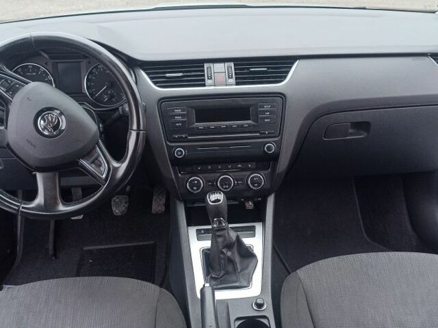 Сірий Шкода Октавія, об'ємом двигуна 1.8 л та пробігом 157 тис. км за 10300 $, фото 15 на Automoto.ua