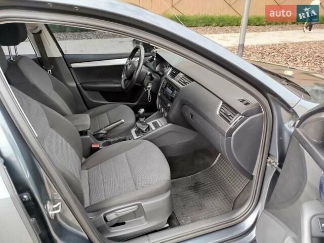Сірий Шкода Октавія, об'ємом двигуна 1.6 л та пробігом 289 тис. км за 10000 $, фото 17 на Automoto.ua