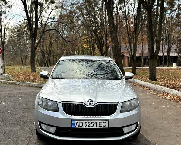 Сірий Шкода Октавія, об'ємом двигуна 1.4 л та пробігом 360 тис. км за 7800 $, фото 5 на Automoto.ua