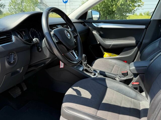 Серый Шкода Октавия, объемом двигателя 1.8 л и пробегом 120 тыс. км за 12500 $, фото 7 на Automoto.ua