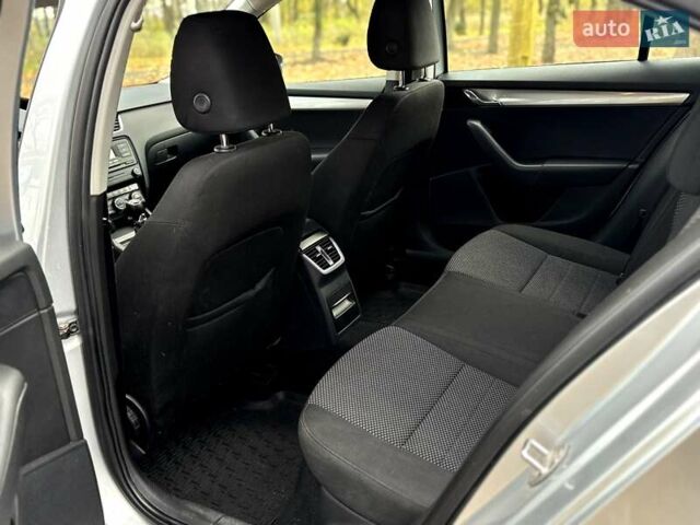 Сірий Шкода Октавія, об'ємом двигуна 1.4 л та пробігом 360 тис. км за 7800 $, фото 15 на Automoto.ua