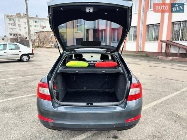 Сірий Шкода Октавія, об'ємом двигуна 1.8 л та пробігом 224 тис. км за 9500 $, фото 2 на Automoto.ua