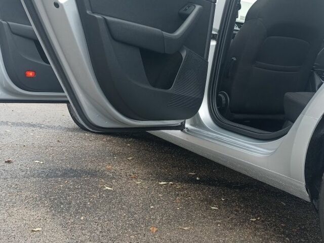 Сірий Шкода Октавія, об'ємом двигуна 1.8 л та пробігом 157 тис. км за 10300 $, фото 11 на Automoto.ua