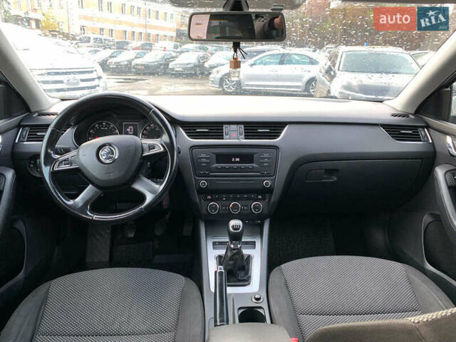 Серый Шкода Октавия, объемом двигателя 1.4 л и пробегом 360 тыс. км за 8190 $, фото 34 на Automoto.ua