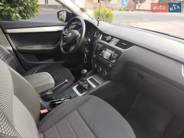 Сірий Шкода Октавія, об'ємом двигуна 1.6 л та пробігом 289 тис. км за 10000 $, фото 10 на Automoto.ua